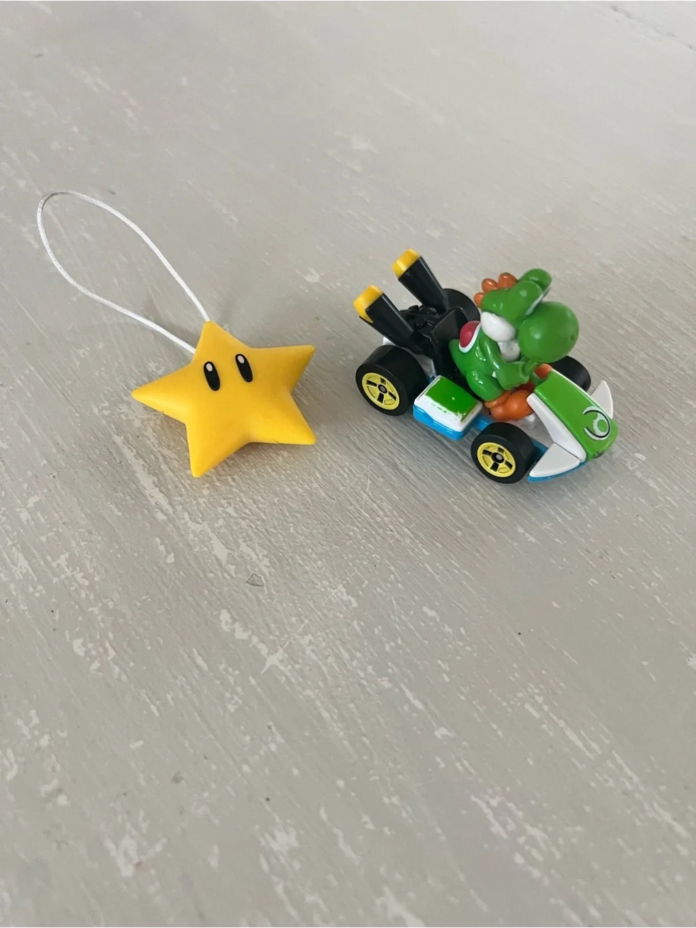 Yoshi Mario Kart Standard Kart &Super Star Hanging Ornament Nintendo Collectible
